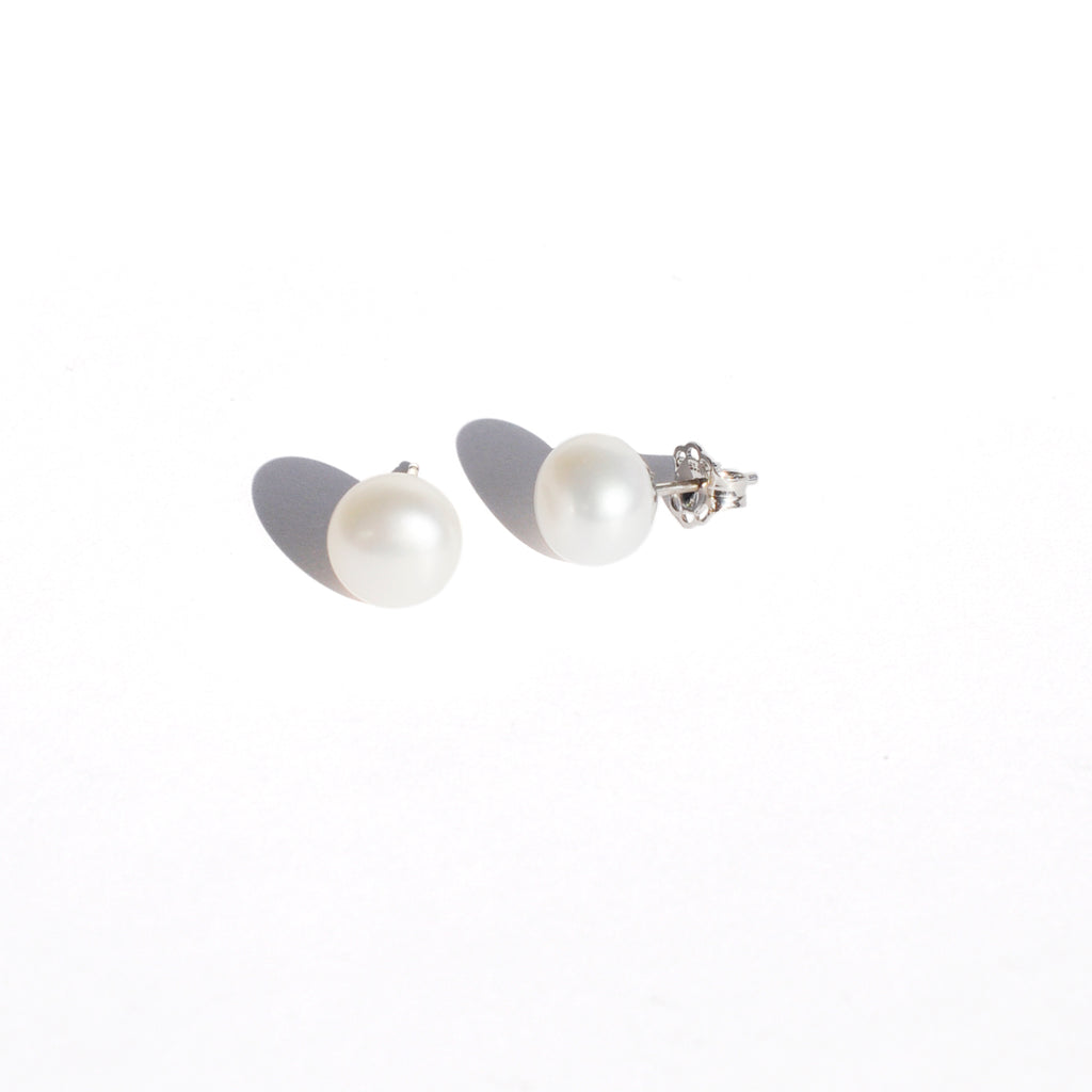 Süsswasser Perlen Ohrstecker | Stecker Silber rhodiniert | Süsswasser Perlen weiss Button